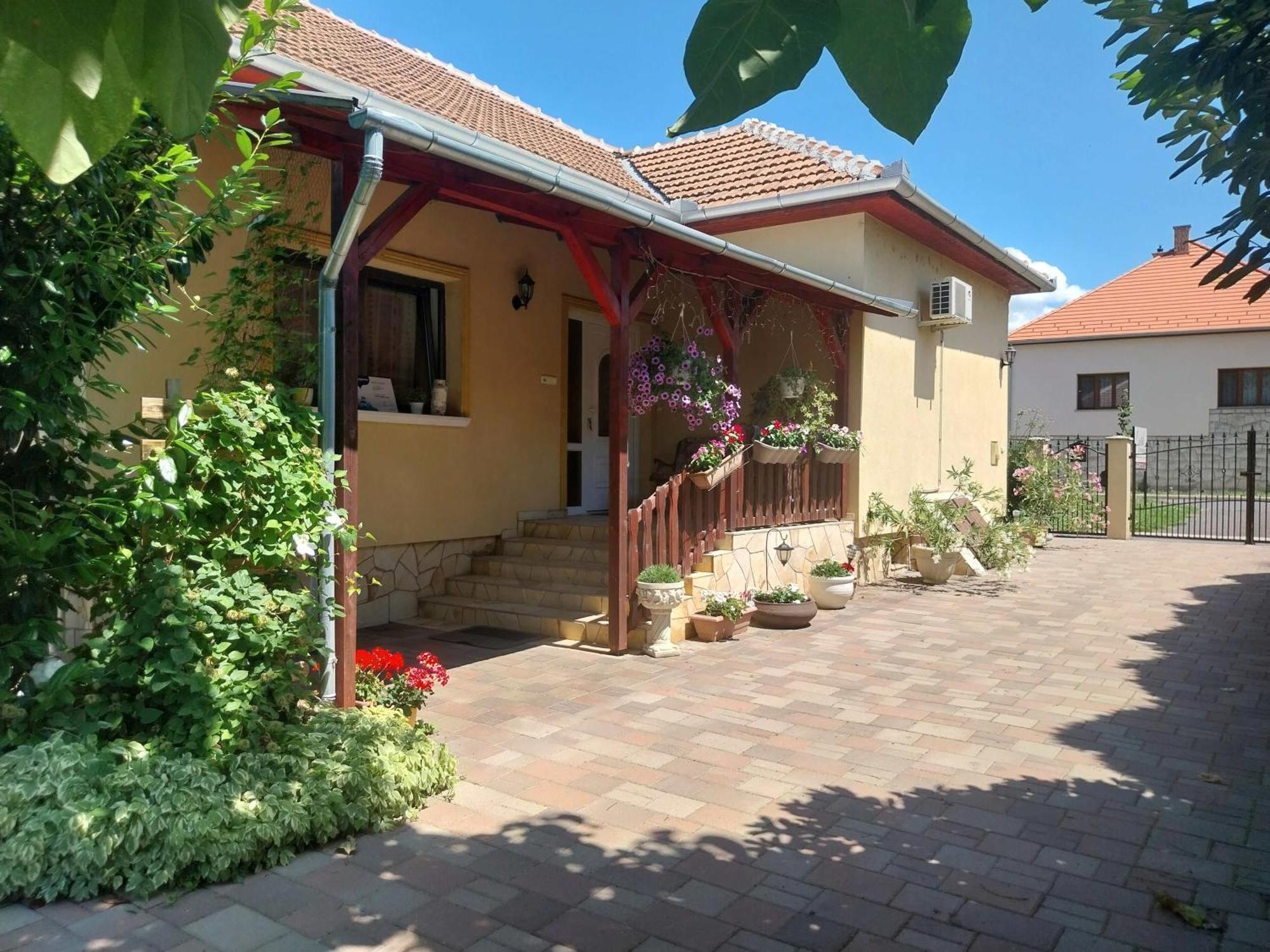 Hotel Liptak Vendeghaz Tokaj Exteriér fotografie